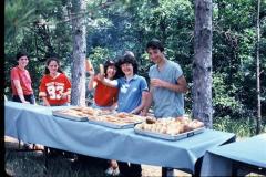 2012580_2012580-r2-e110