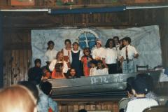 2012570_2012570-r1-e002