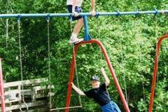 2012570_2012570-r1-e067